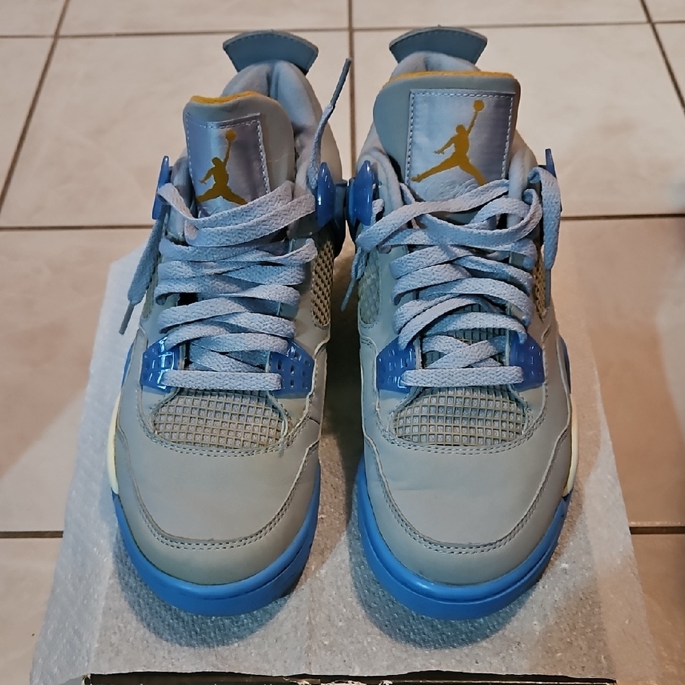 Jordan Kids Sneakers in Blue and Gray